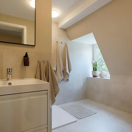 Fischzucht In Ξενοδοχείο