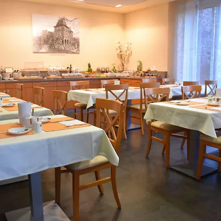 Fischzucht In Hotel Wurtzburgo